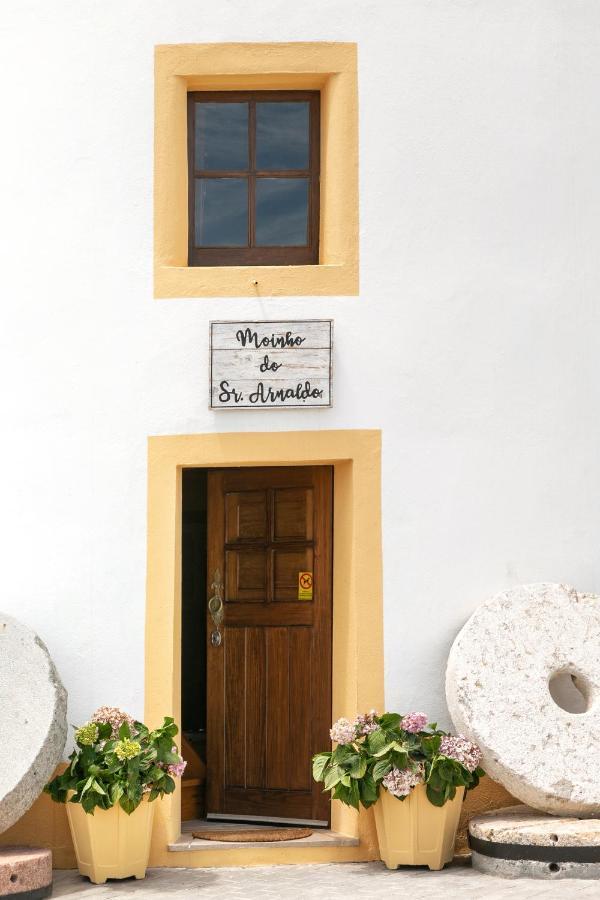Moinho Do Sr. Arnaldo Villa Atouguia Da Baleia Exterior photo